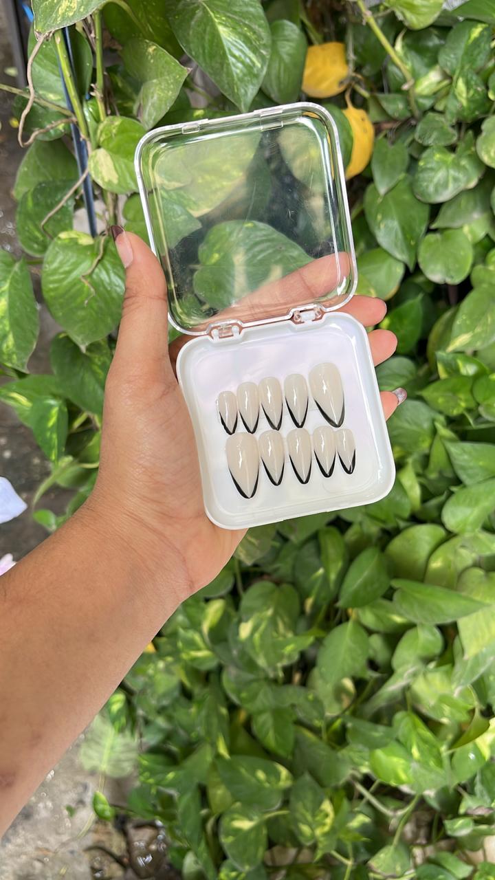 WORK ART NAIL GALLERY whatsapp image 2025 11 01 at 6.05.49 pm (1)